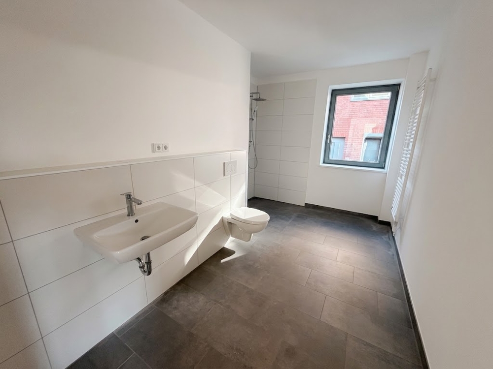Gartenwohnung: Offene Besichtigung 28.08. um 15 Uhr - Badezimmer