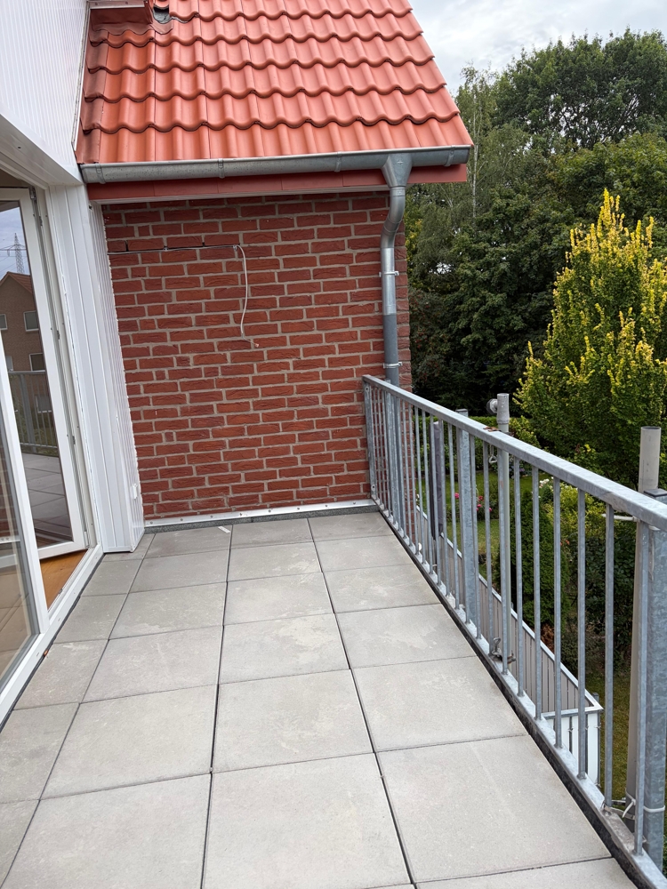 Alles NEU - Erstbezug nach Sanierung - Sonnen-Balkon