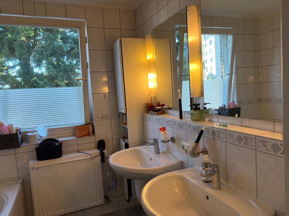 Familienfreundliches Einfamilienhaus - Vollbad mit Tageslicht