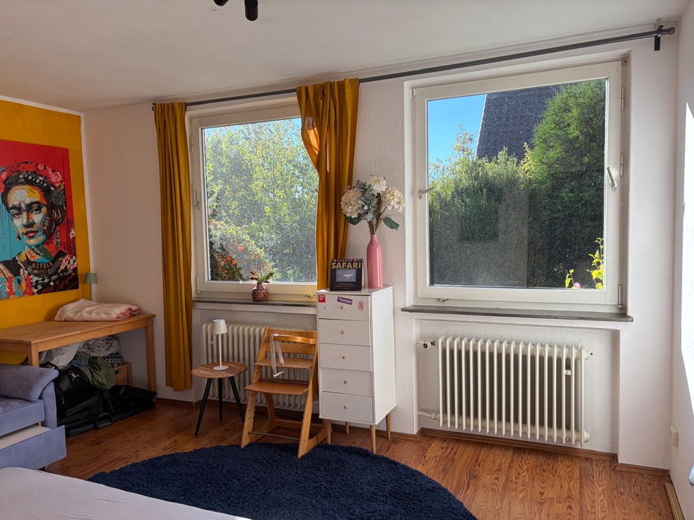 Familienfreundliches Einfamilienhaus - Arbeits-Gästezimmer