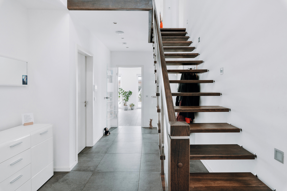 Einzigartiges Architektenhaus für Ihre Familie in Brietlingen - Treppenaufgang