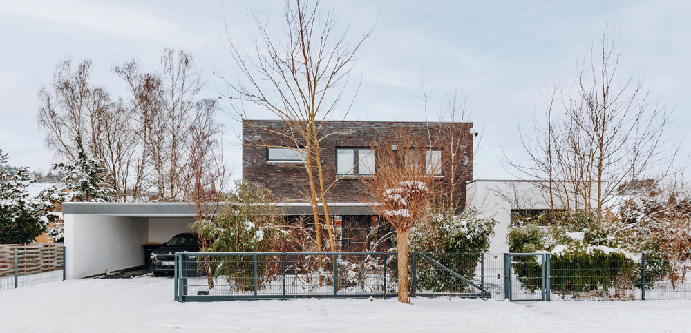 Einzigartiges Architektenhaus für Ihre Familie in Brietlingen - Frontansicht
