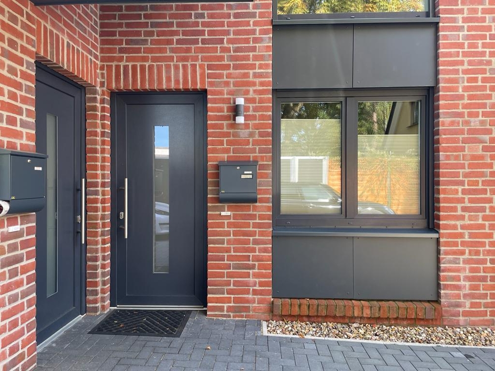 Moderne Maisonette-Wohnung - Eigene Eingangstür