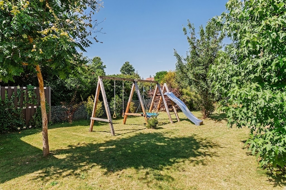 Exklusives Traumhaus für Ihre Familie! - Garten