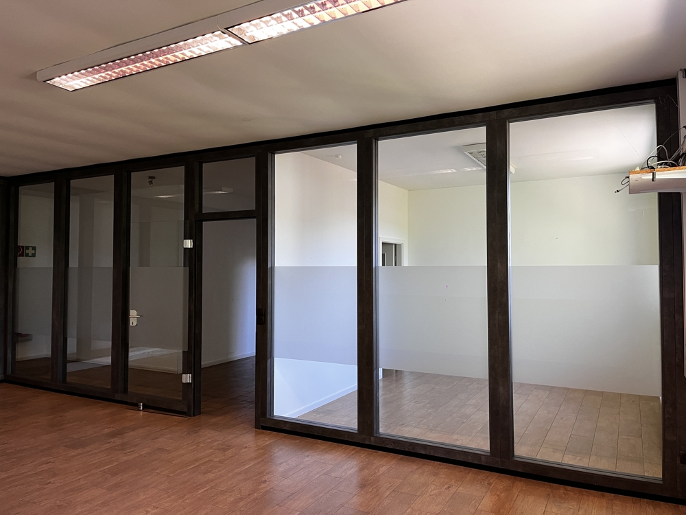 * Bürofläche in Winsen an der Autobahn * - Büro