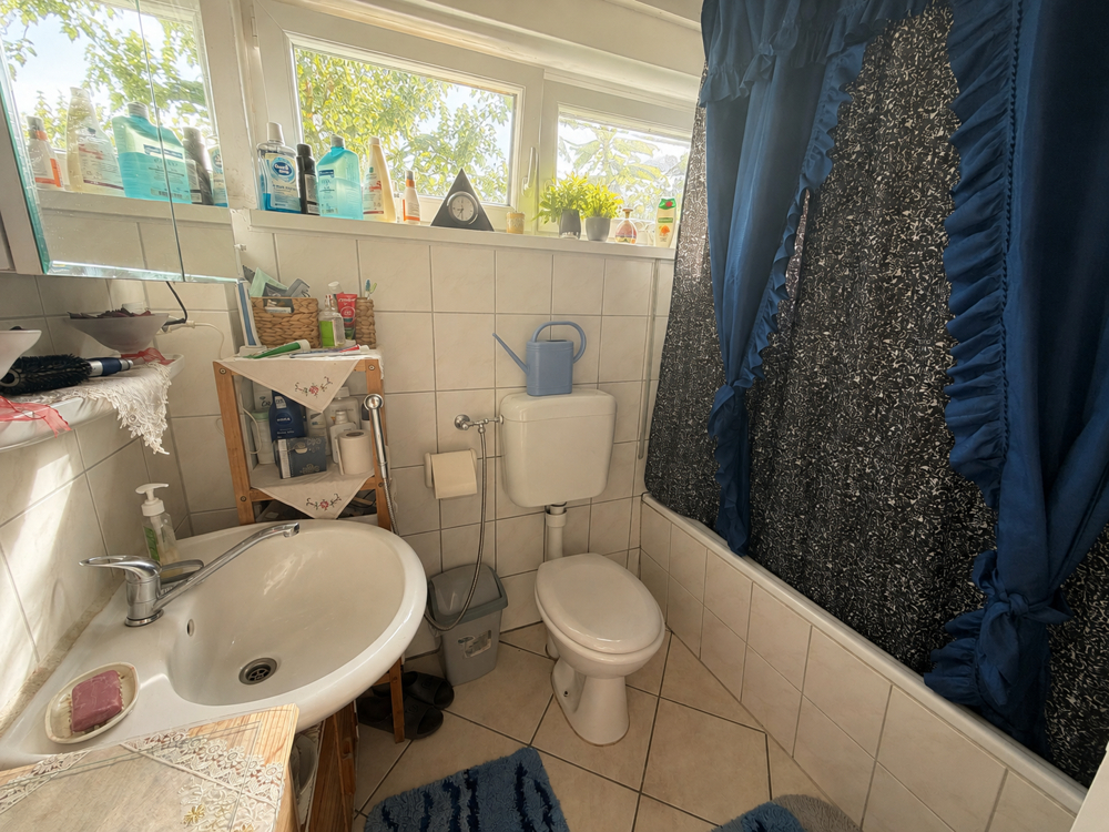 Rohdiamant in Reppenstedt: Haus mit 800 m² Traumgarten - Bad