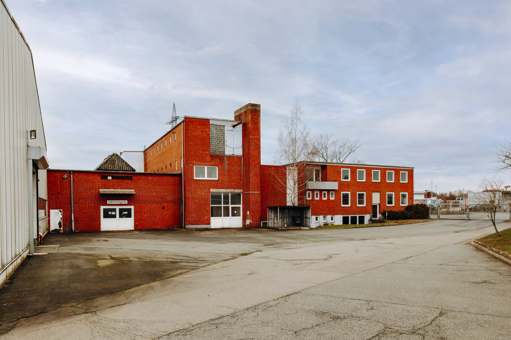 * Großzügiges Gewerbegrundstück mit Lagerhalle * - _DSC8955