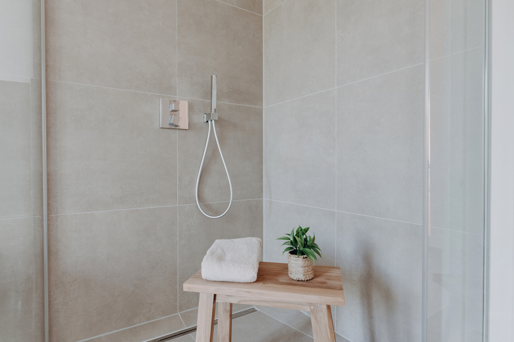 3-Zimmer-Stadtwohnung - Dusche