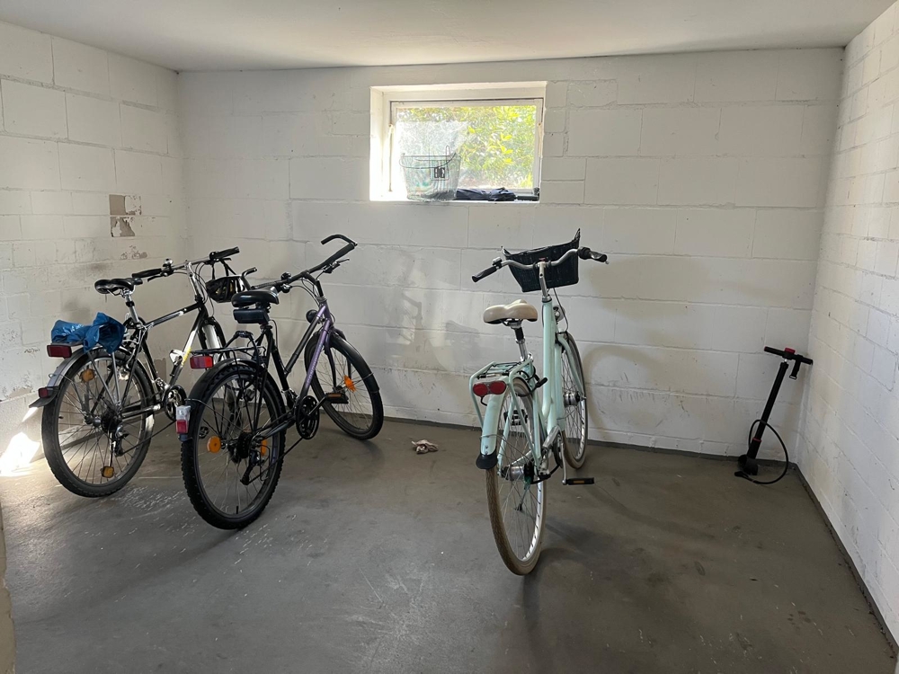 Ruhige Single-Wohnung im Souterrain - Fahrradkeller