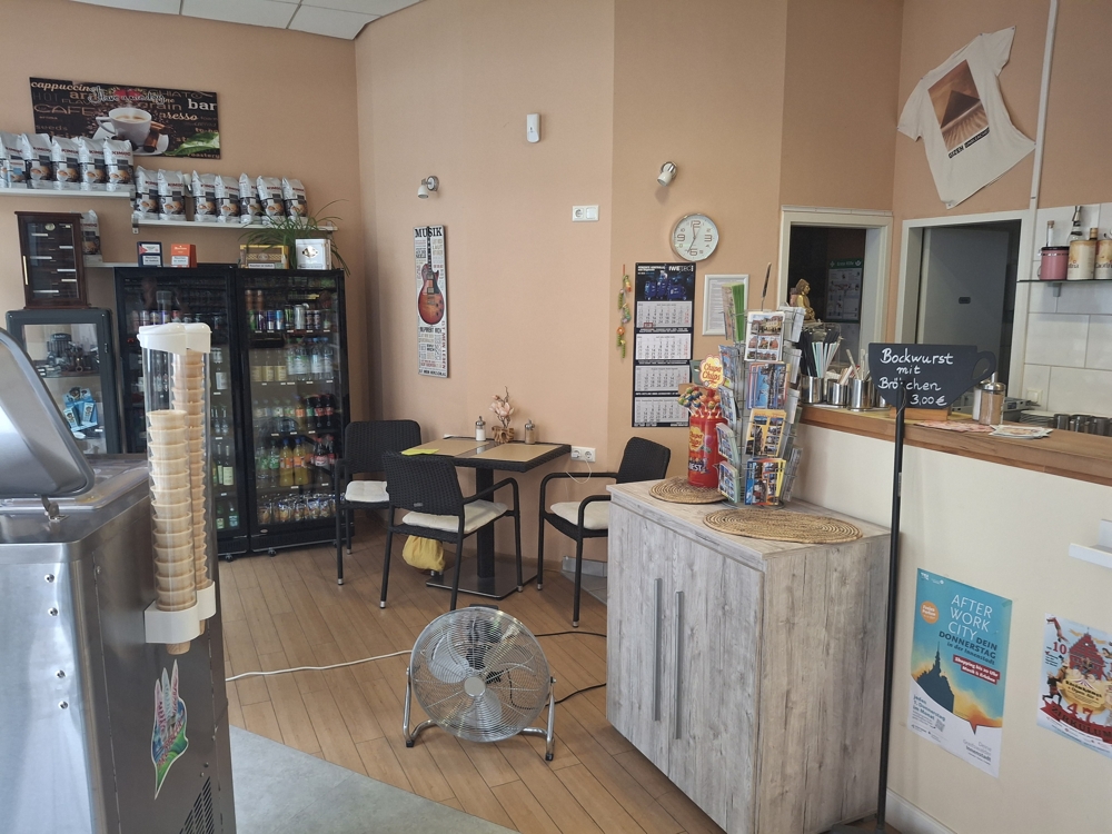 * Bürofläche in bester Lage von Greifswald * - Laden