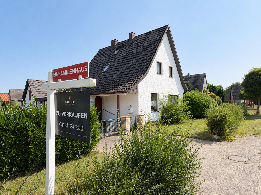 Einfamilienhaus mit Charakter und großem Garten - Aussenansicht