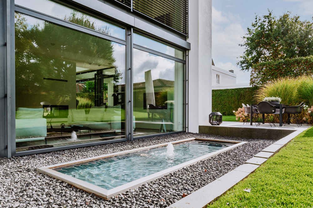 Exklusive Architektenvilla in Lüneburg-Häcklingen! - Wasserspiel