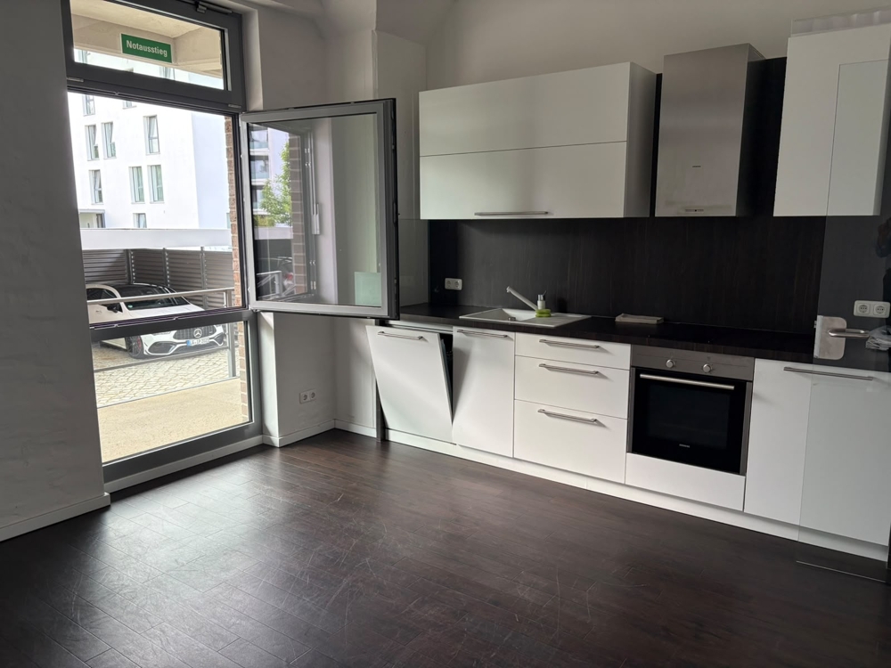 * Bürofläche im Speicherquartier * - 7