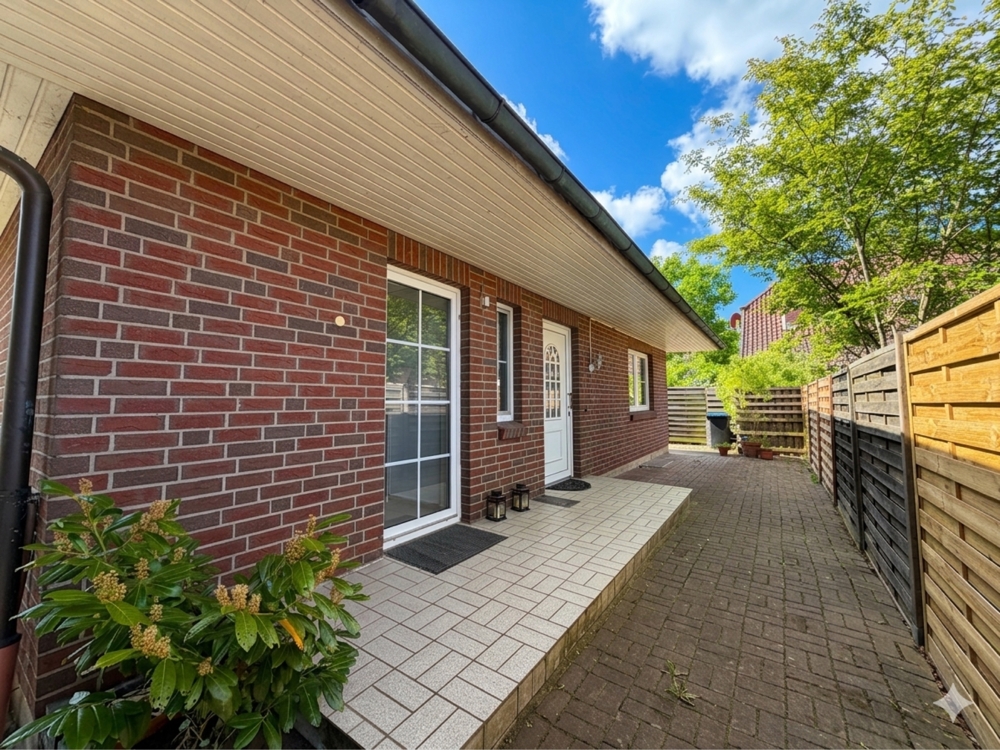 Bungalow mit Vollkeller und ausgebautem Dachboden - Hausansicht
