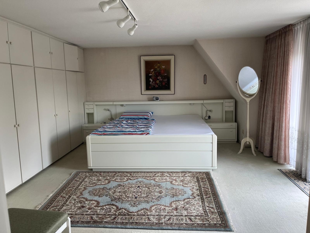Einfamilienhaus mit Potenzial - Schlafzimmer