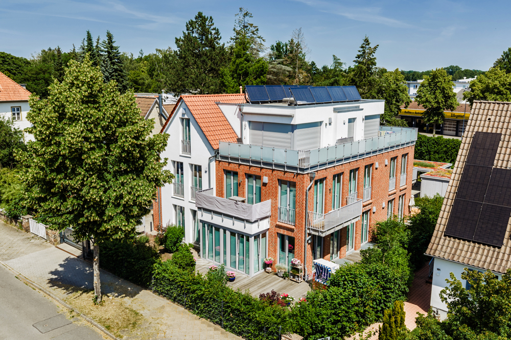 Lichtdurchflutet und energieeffizient: 2-Zimmer Wohnung im Roten Feld - Ansicht