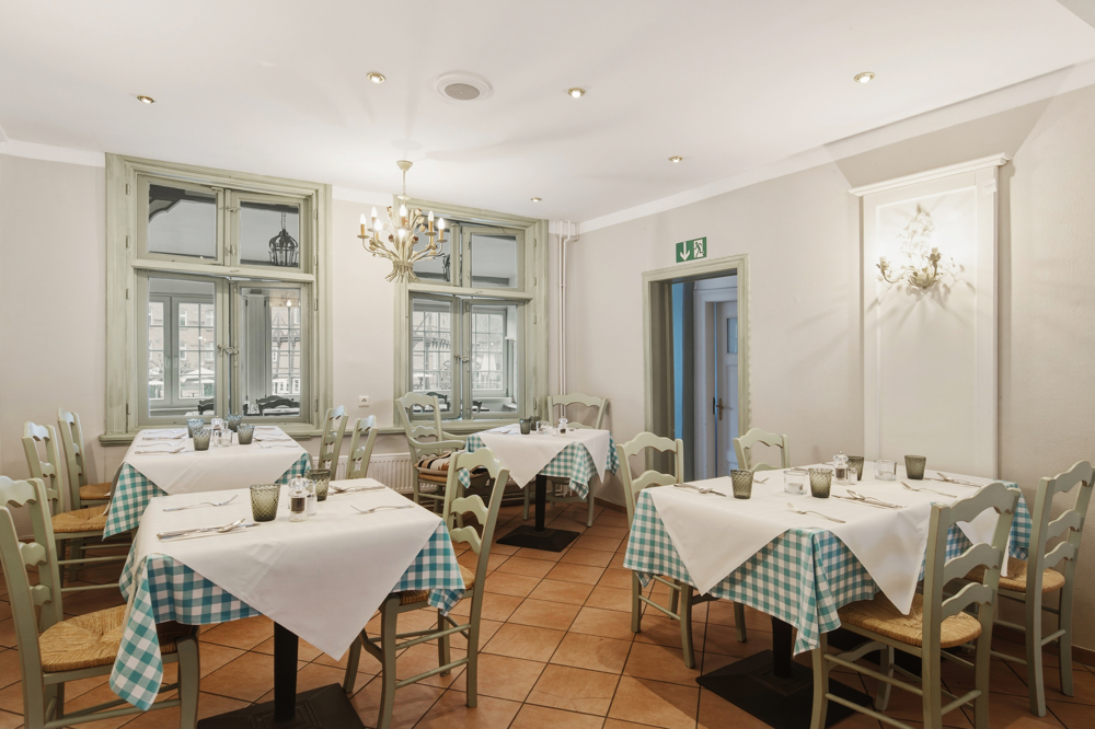 *Gastronomie und Wohnen am Lüneburger Stint* - Gastro