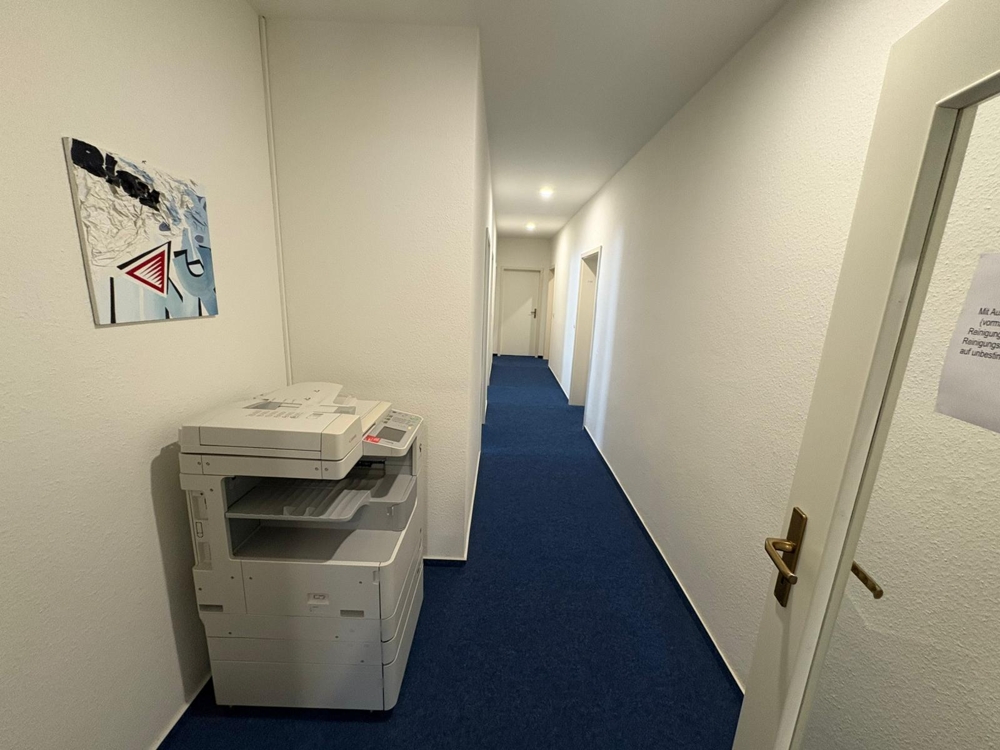 * Bürofläche mit viel Tageslicht in der Stadtkoppel * - Flurbereich