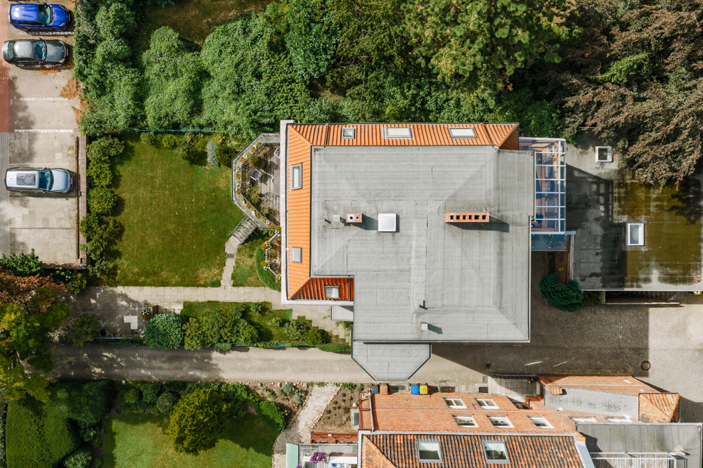 Charaktervolles Schmuckstück für Wohnen & Gewerbe - Ein Blick aus der Luft